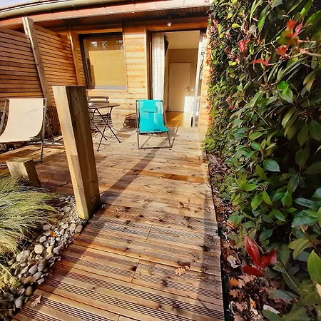 Le Clos Du Bois Joli فندق 3*