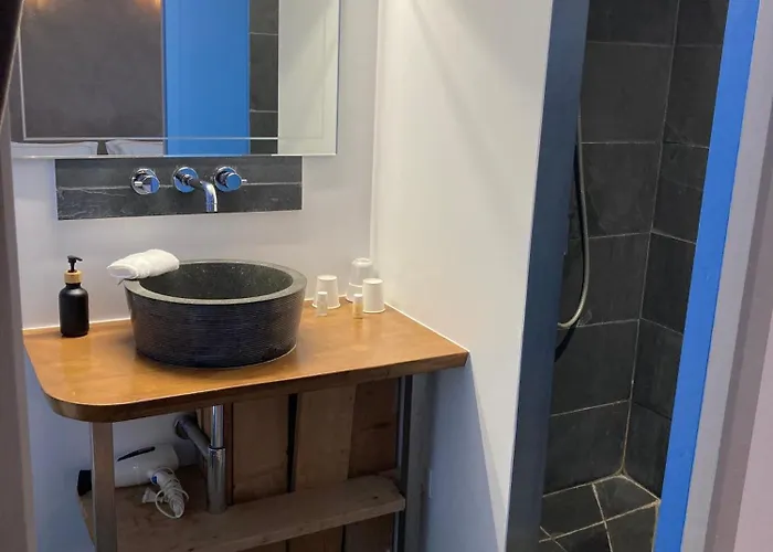 Hotel Le Clos Du Bois Joli 3*