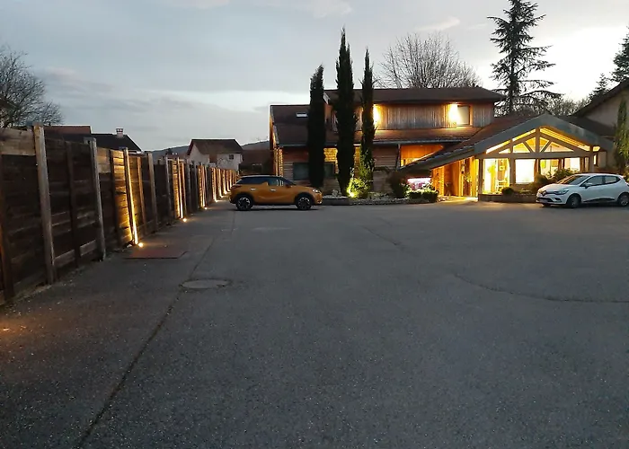 Hotel Le Clos Du Bois Joli