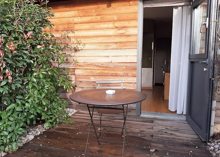 Hotel Le Clos Du Bois Joli Lagnieu