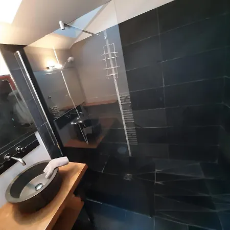 Hotel Le Clos Du Bois Joli 3*