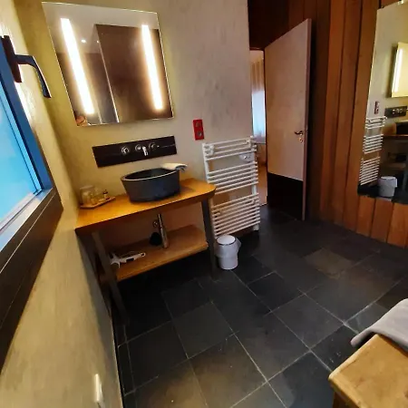 Hotel Le Clos Du Bois Joli 3*