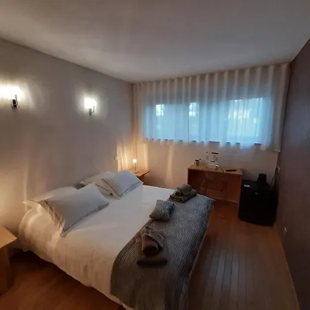 Le Clos Du Bois Joli 3* Lagnieu